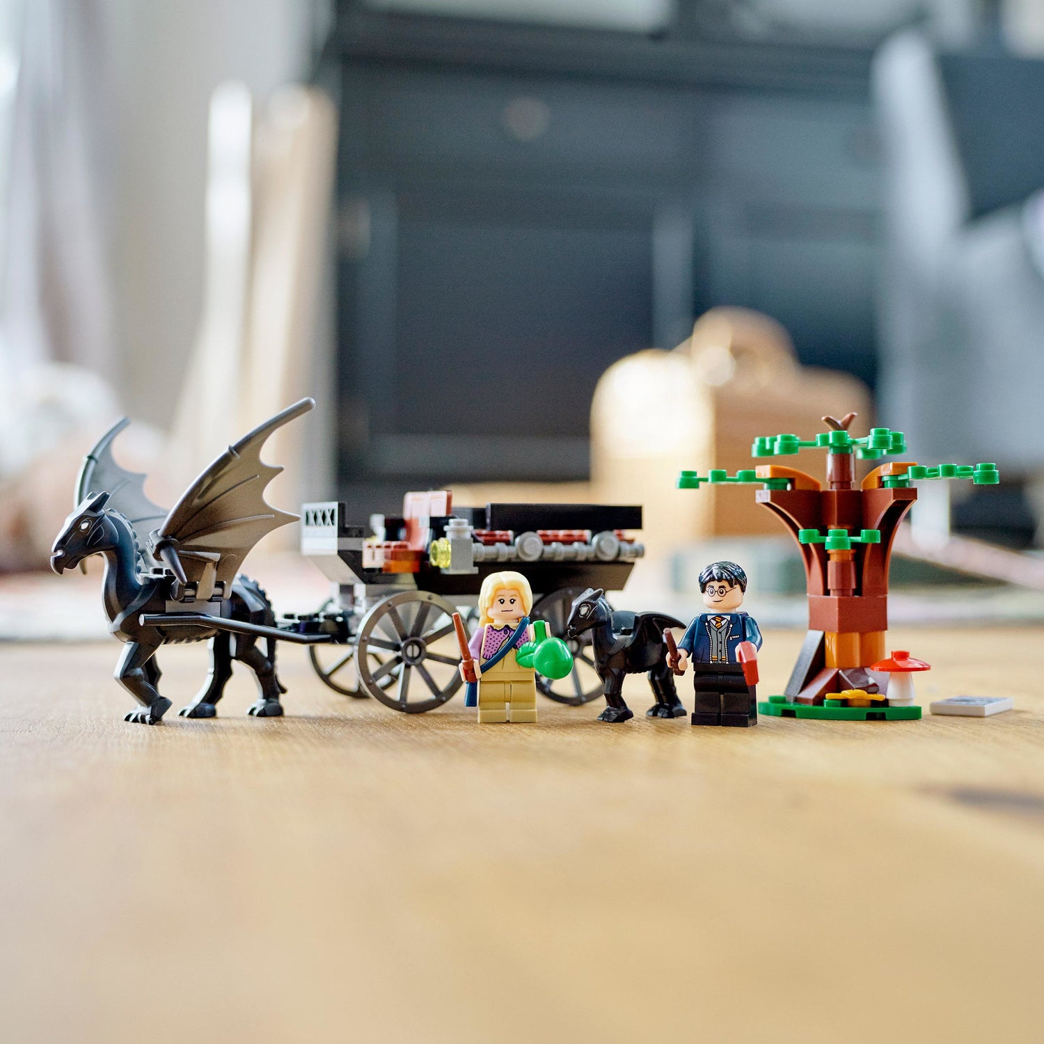 LEGO® Harry Potter Hogwarts Carriage Thestrals Set